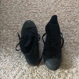 Converse high top